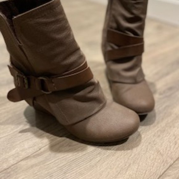 Rocket Dog bootie - Picture 1 of 4